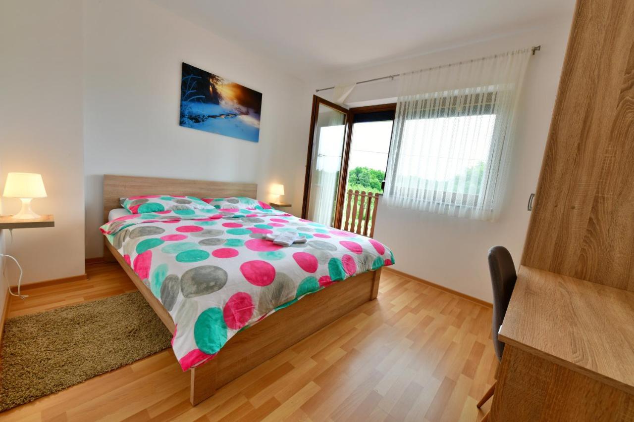 Apartman Mate Rakovica Zewnętrze zdjęcie