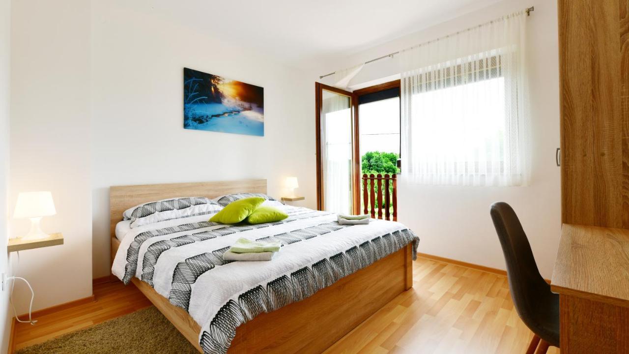 Apartman Mate Rakovica Zewnętrze zdjęcie