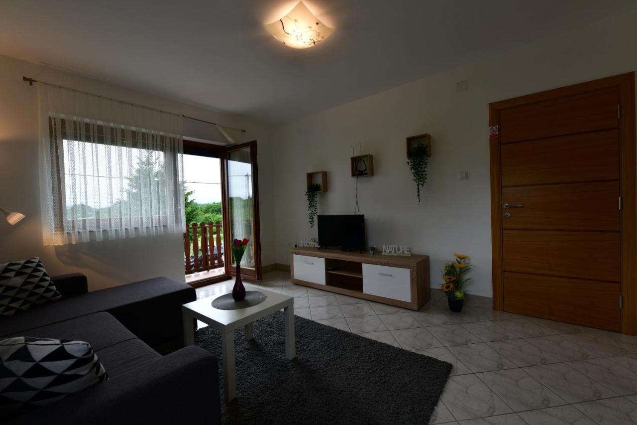 Apartman Mate Rakovica Zewnętrze zdjęcie